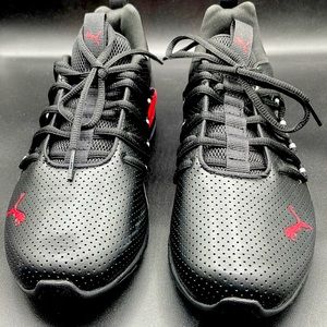 Women’s Puma Archtect Athletic Shoes